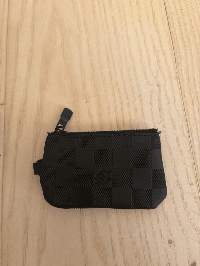 Louis Vuitton Men’s coin purse