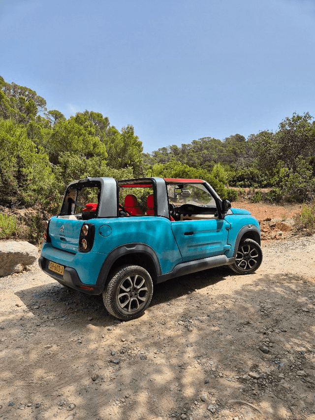 Ibiza Funcar ☀️ 100% Electric ☀️ E-Méhari with brandnew batterypack