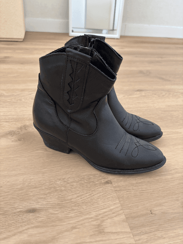 Botas tejanas cortas