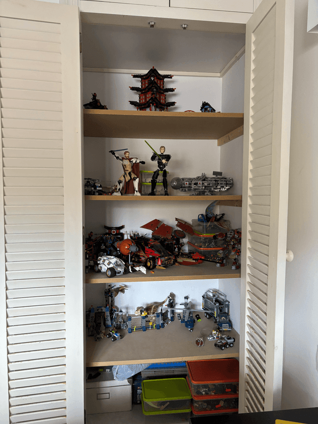 LEGO