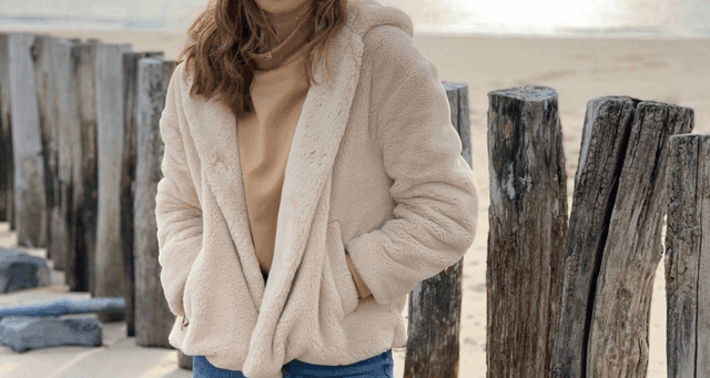 chaqueta de peluche de Zara