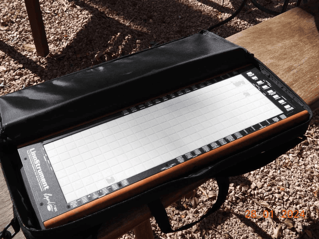 Linnstrument 200 by Roger linn, Almost unused, invoice present, MPE controller