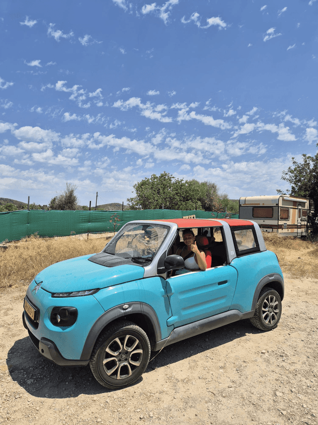 Ibiza Funcar ☀️ 100% Electric ☀️ E-Méhari with brandnew batterypack