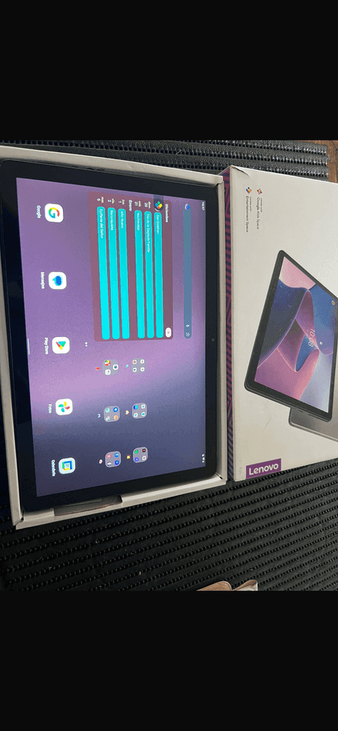 Lenovo Tab M10 tablet