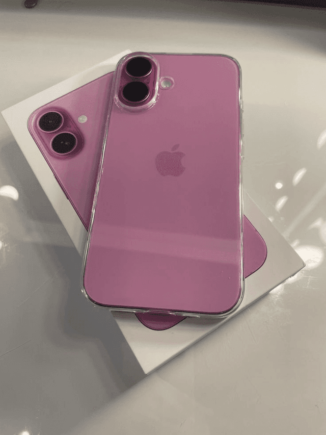 iPhone 16